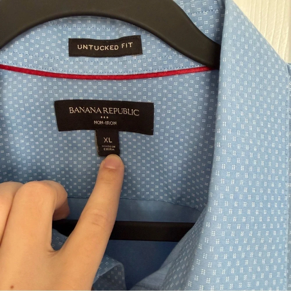 Banana Republic Light Blue Dress Shirt